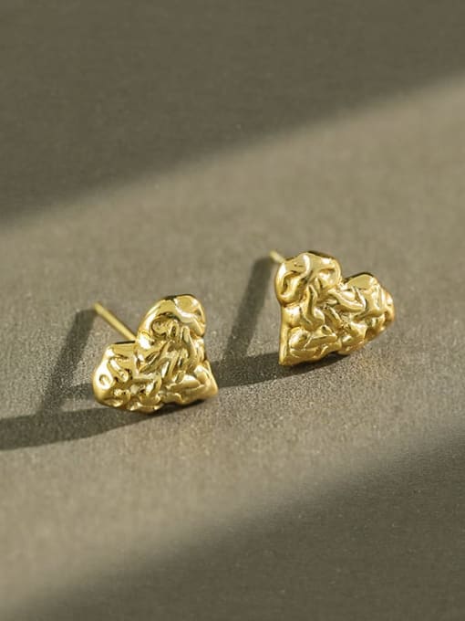 Heart studs